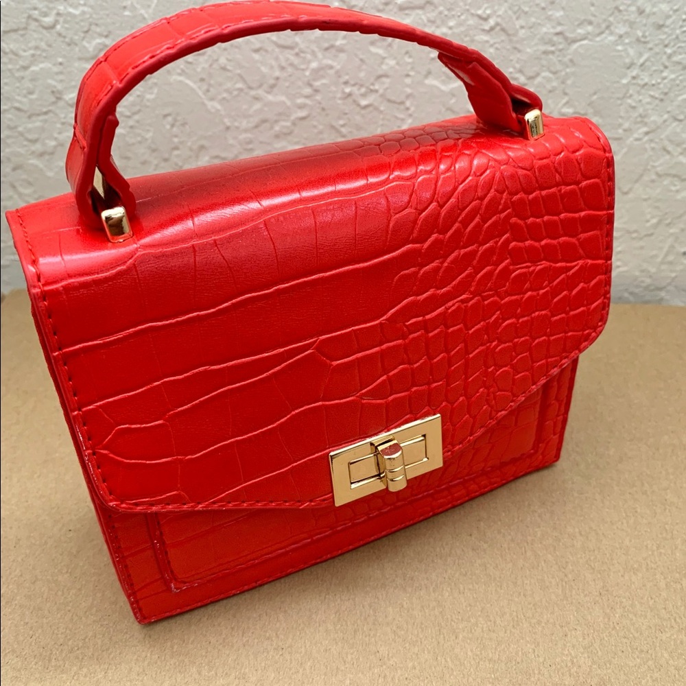 Single Hand Mini Faux Leather Purse